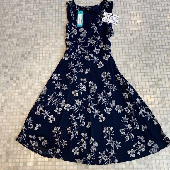 41 Hawthorn Dresses & Skirts - 41 Hawthorn Faux Wrap Floral Dress NWT